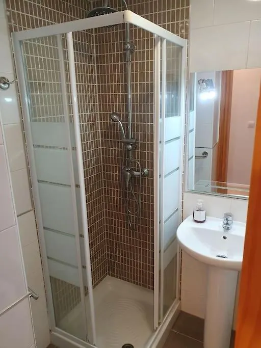 Bj D Aire Acond 4 Huesp Wifi Apartment La Linea de la Concepcion Spain